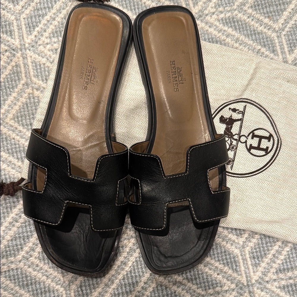 Hermès Black Oran Sandals